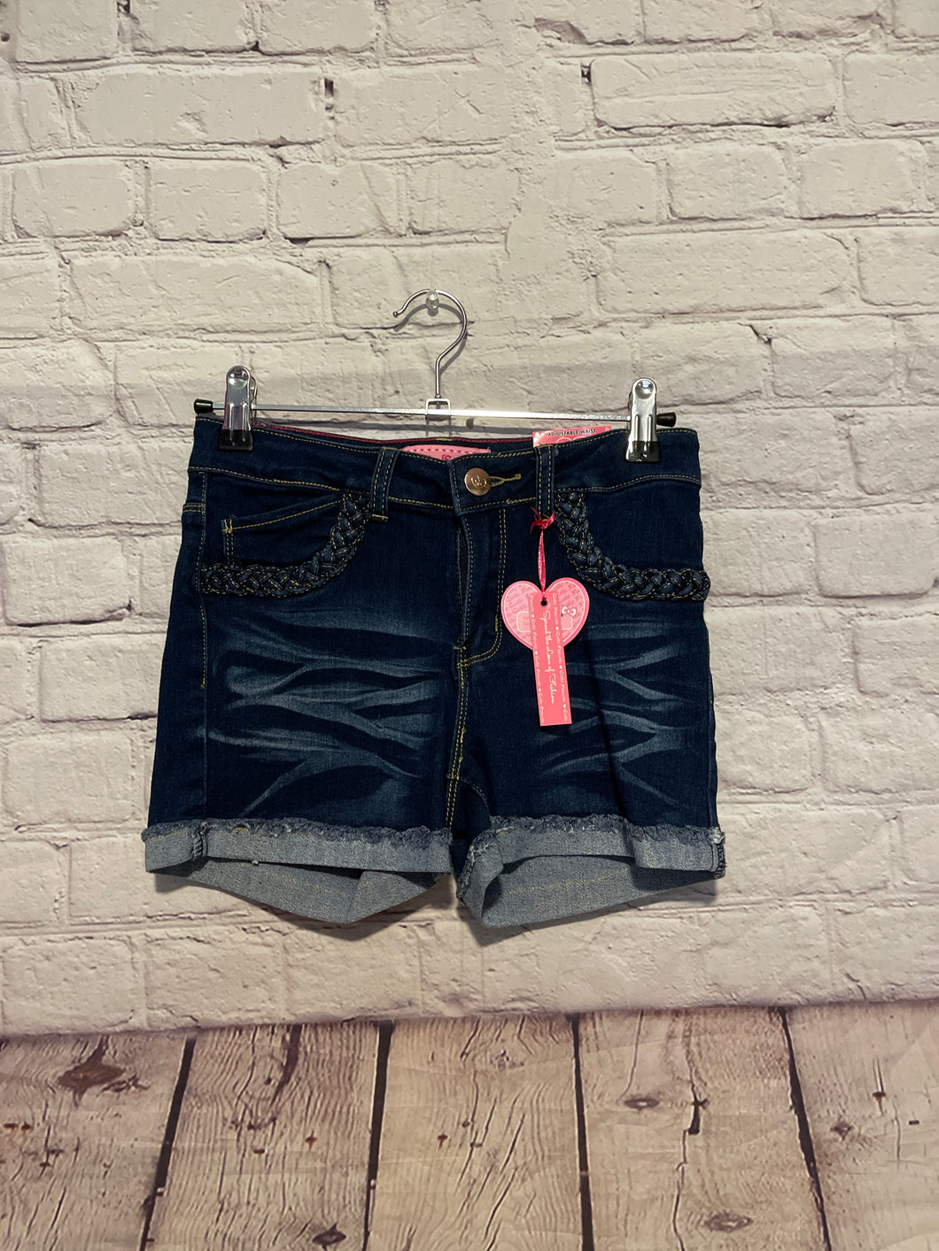 666 Cutie little gals shorts with braided pockets