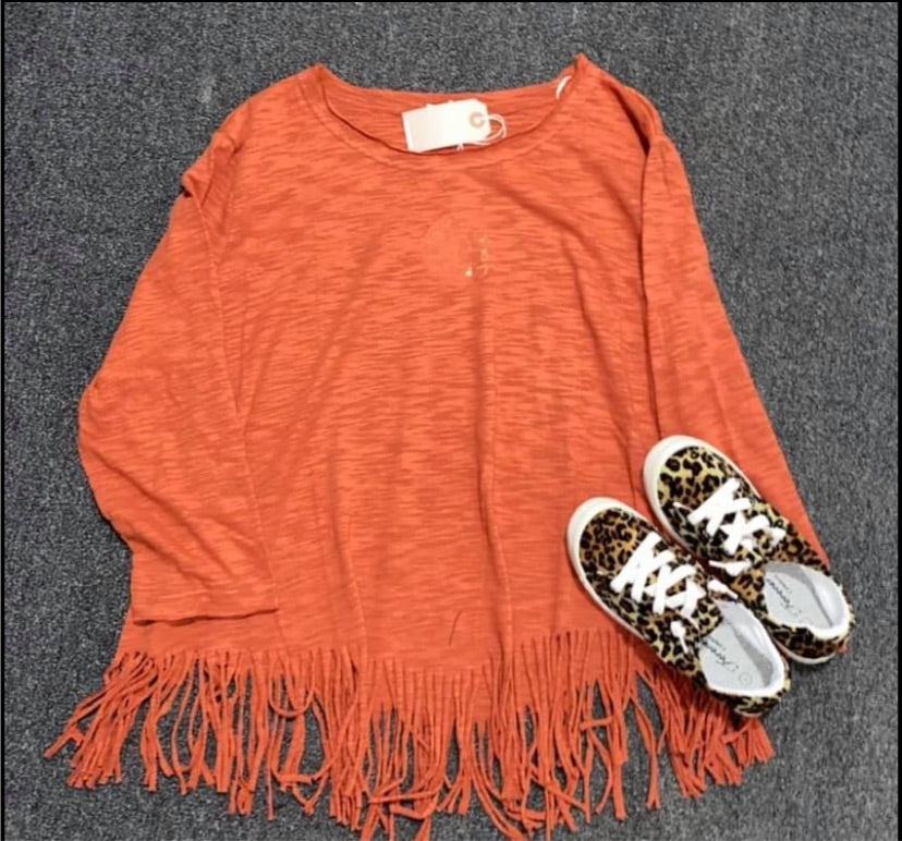 1420 Burnt orange top with fringe