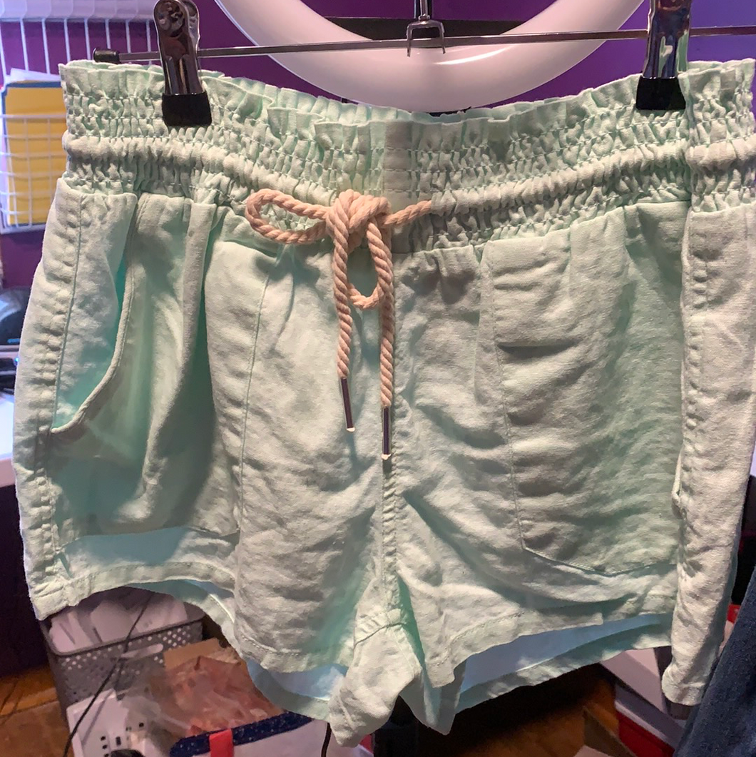 1148 Mint linen shorts