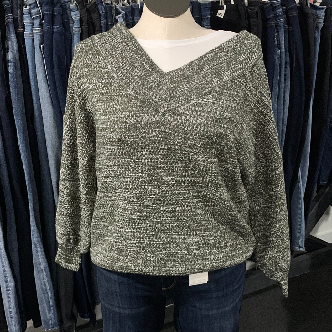 1510 Dark Olive V neck sweater