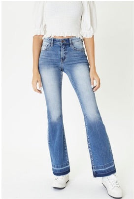 1439 Mid rise flare jeans